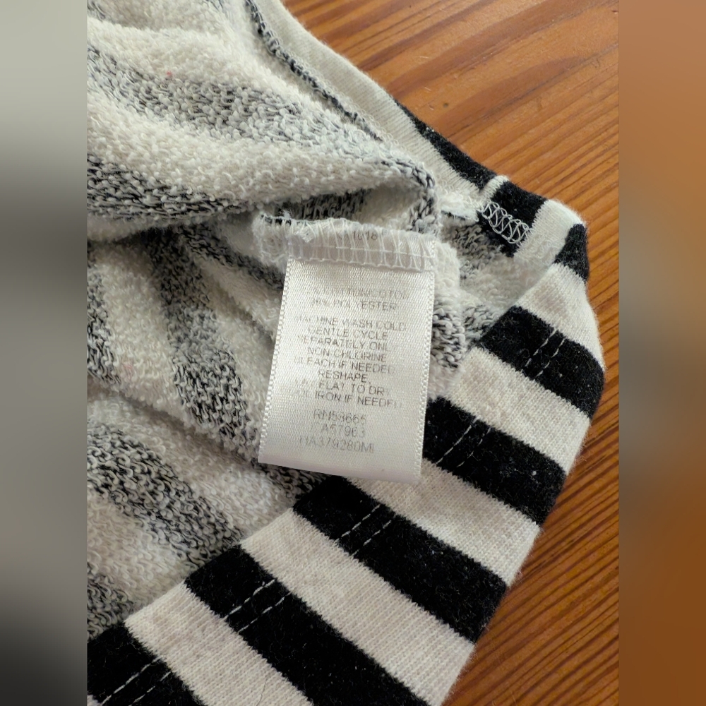 Halogen Split Back Striped Black And White Top Si… - image 8